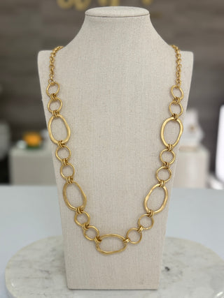 Mila Necklace