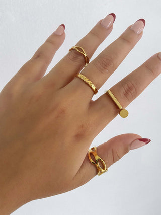 Nishia Ring